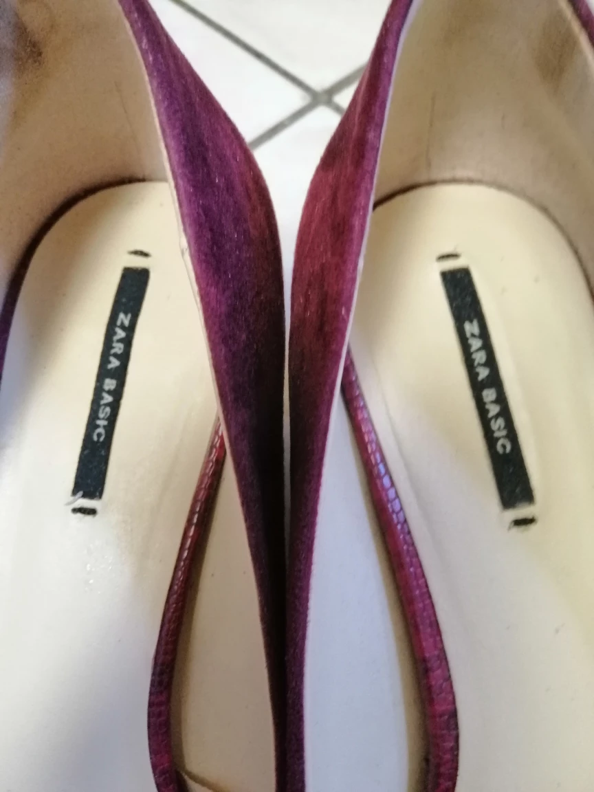 Zara Basic Burgundy Suede Kitten Heel Pumps - photo 3