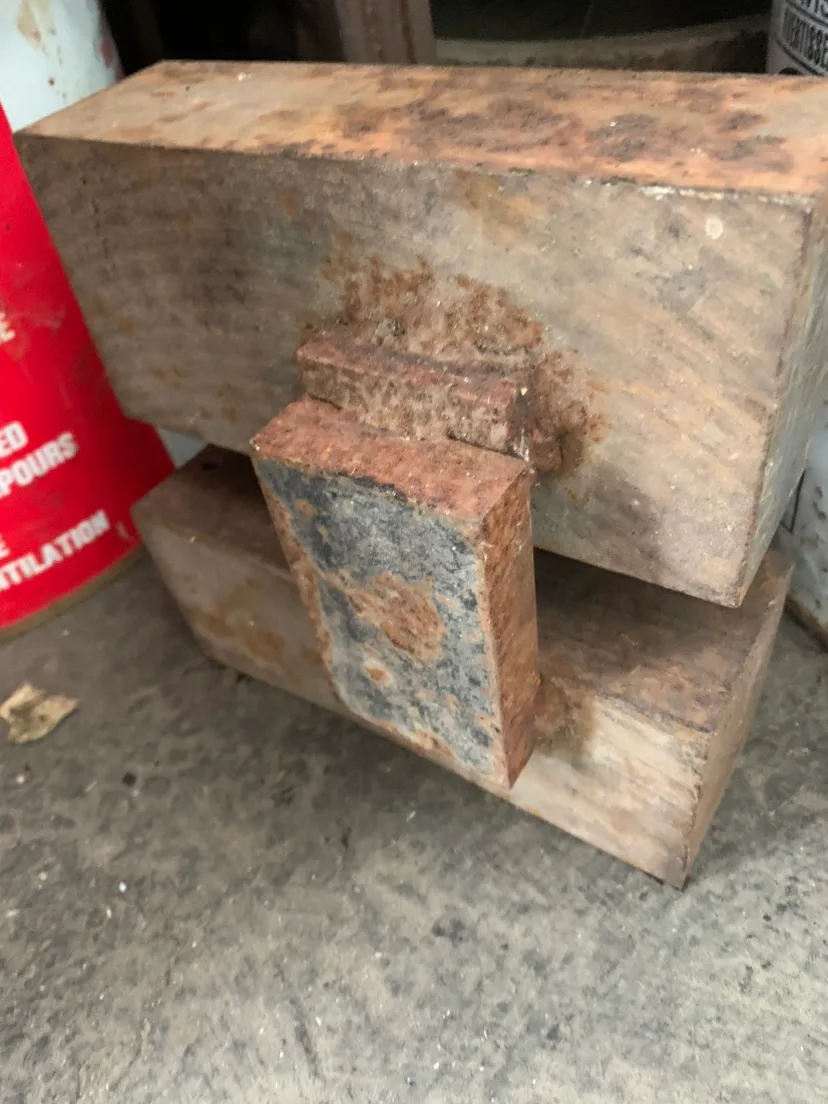 Assorted Metal pcs.at reasonable price! image indicator(6)