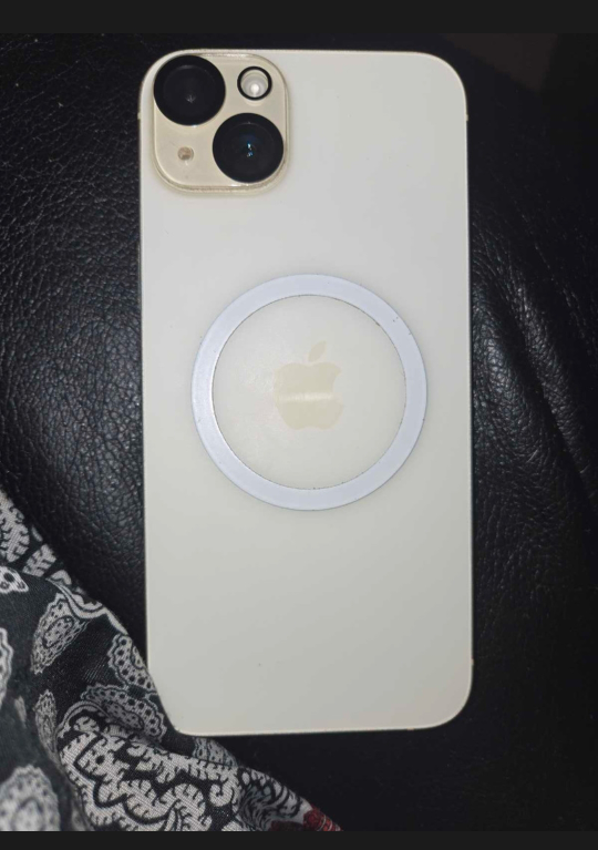 iPhone 15 Plus -YELLOW color