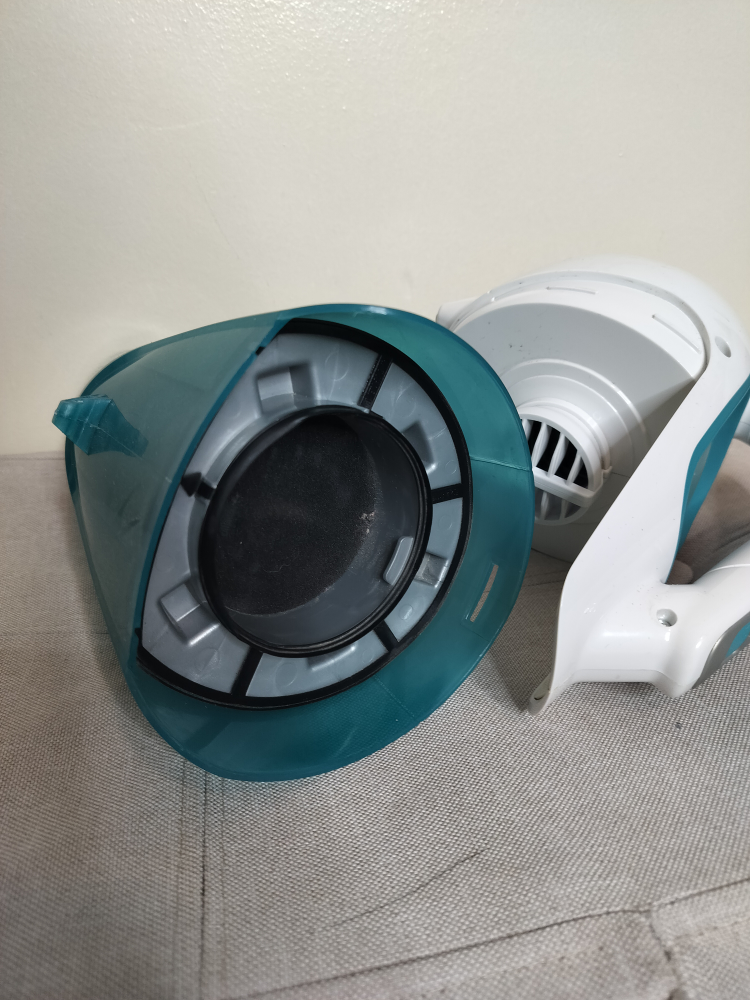 Black + Decker Dustbuster Handheld Vacuum - photo 3