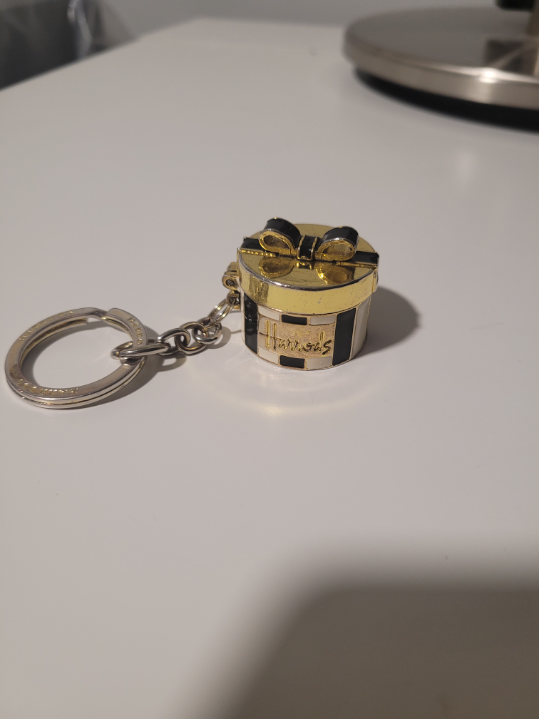 "Limited edition" Harrods Gift Box Keychain. Market value $100.