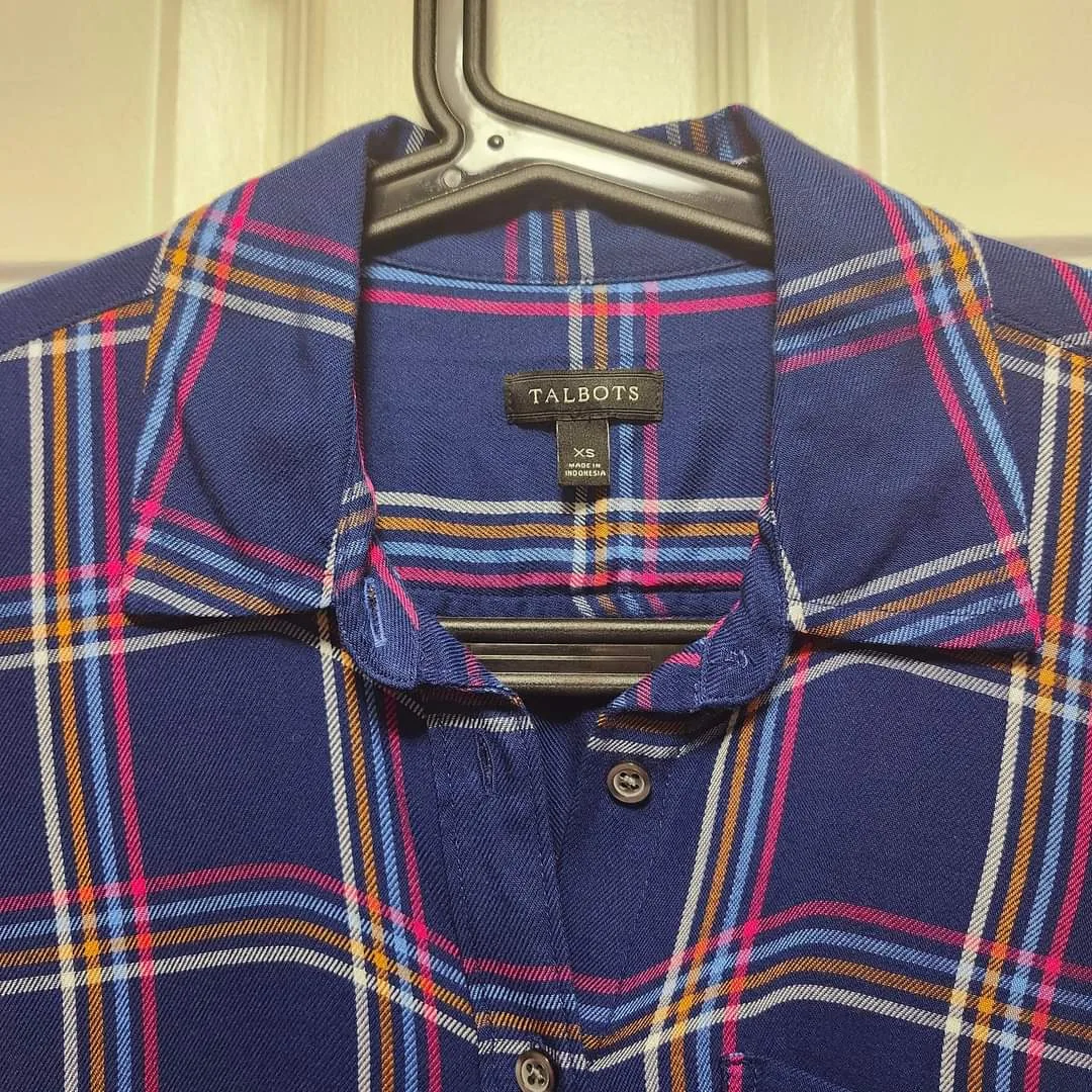 Two XS Brand New tops image indicator(3)