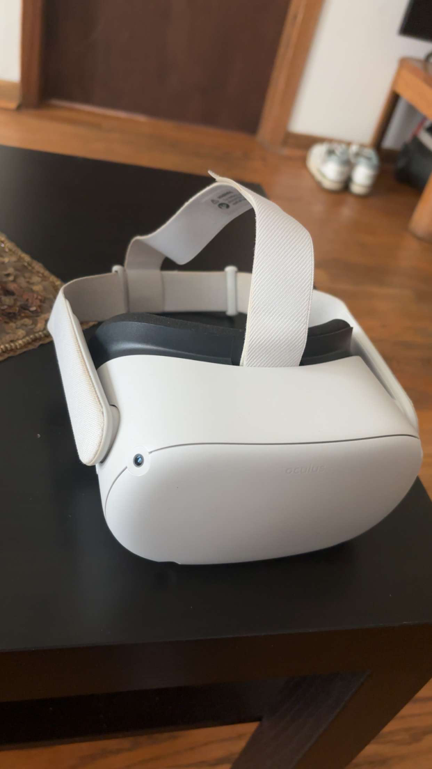 Oculus Quest 2 - 128GB - VR Headset