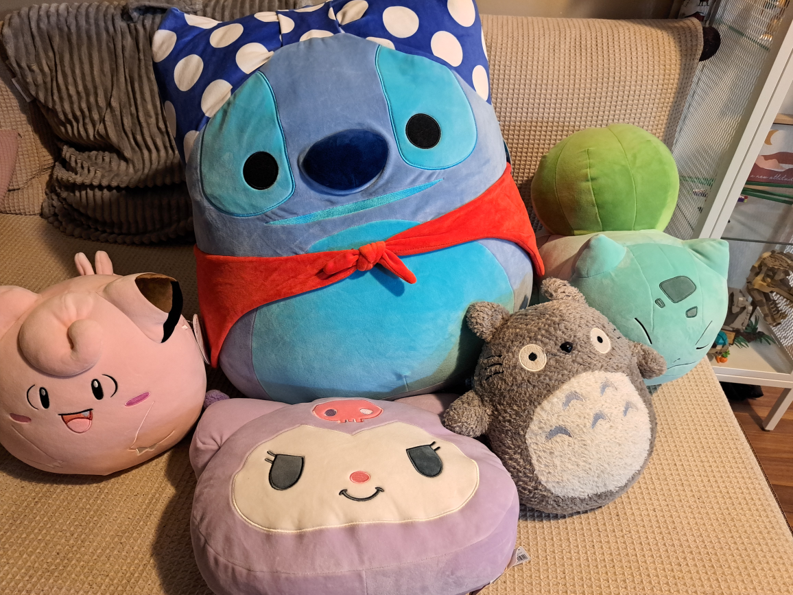 Large Plush Toy Bundle - Stitch, Totoro, and More!
