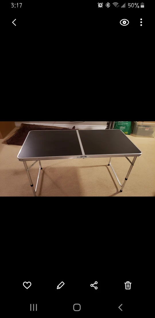 Folding tables