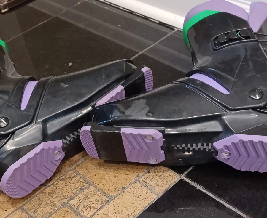 Salomon Ski Boots image indicator(3)