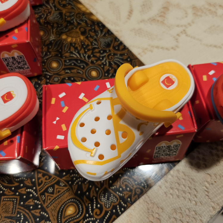 McDonald's Happy Meal  Clogs - photo 4