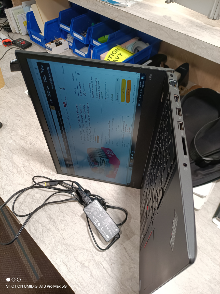 T570 Lenovo ThinkPad Laptop - photo 2