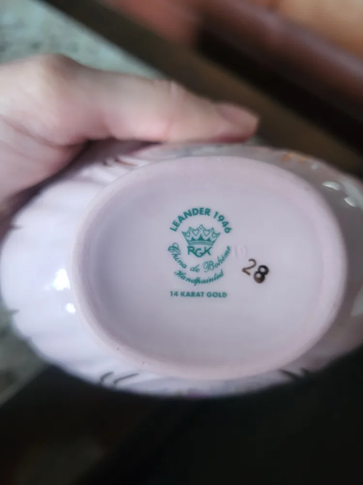 Pink vintage candy dish set of two 🥕 image indicator(4)