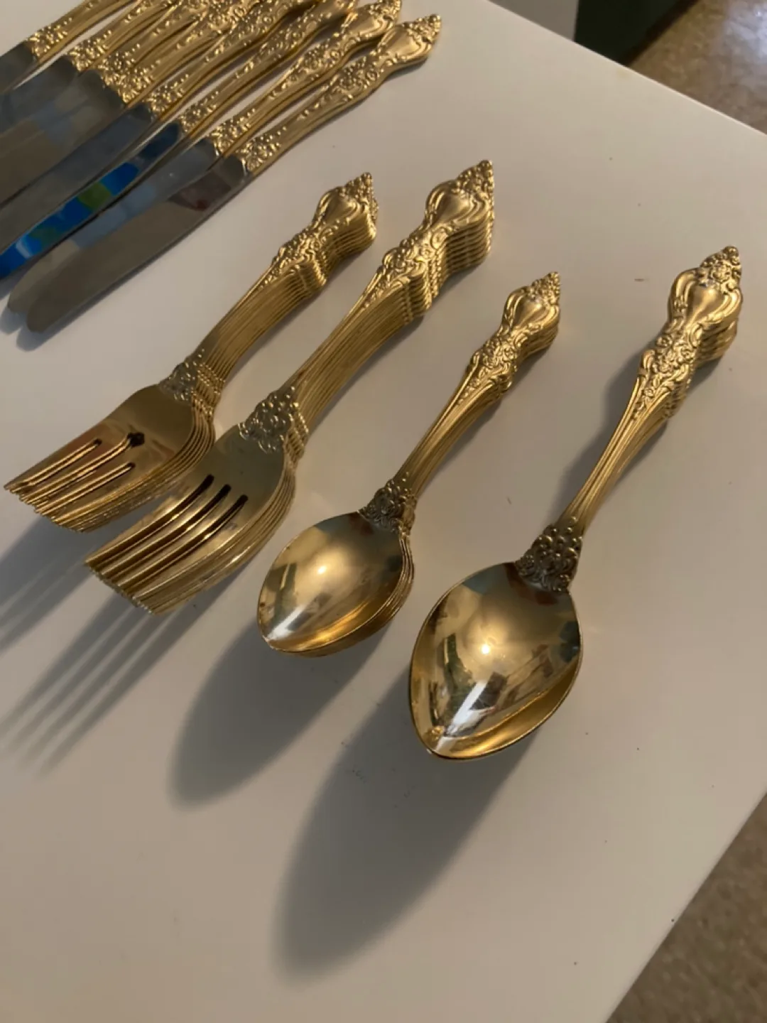 Vintage 24k Gold Plated Flatware 40 set image indicator(2)