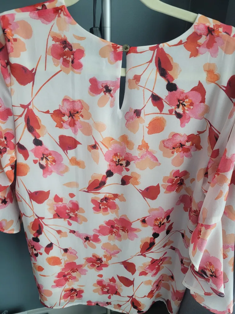 Calvin Klein Floral Blouse image indicator(3)