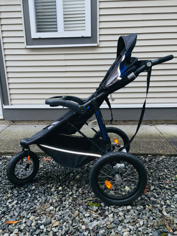 Schwinn Three-Wheeled Stroller - photo 2