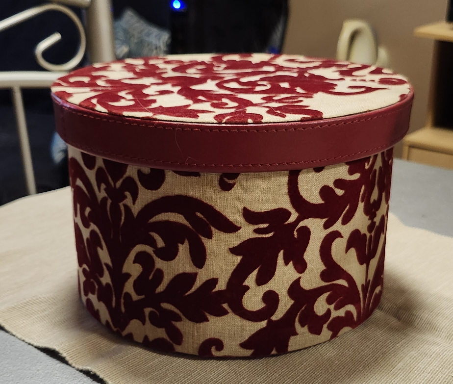Indigolite Round Decorative Felt Box - photo 2