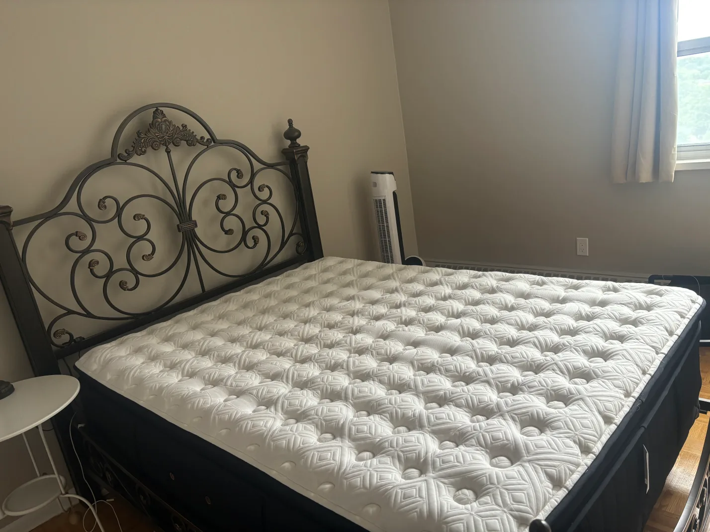 Queen Size Metal Bed Frame and metress thumbnail
