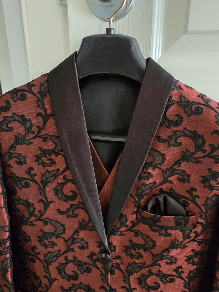 Burgundy Floral Blazer  , Vest and pent - photo 2