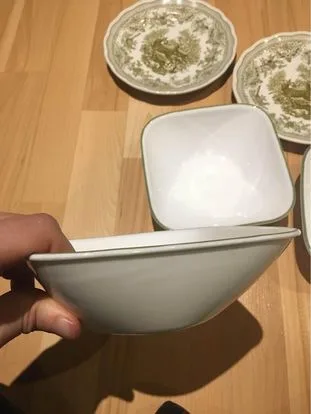 Nuova Fontebasso Scalloped Dinner Plate Transferware Deer Forest image indicator(8)