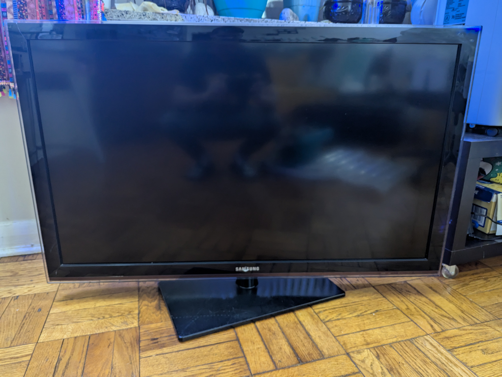 Samsung 46 inch TV with Amazon Fire Stick