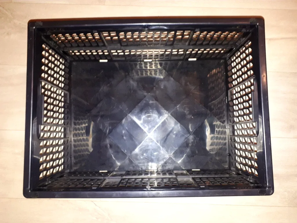 Black Collapsible Plastic Crate image indicator(2)