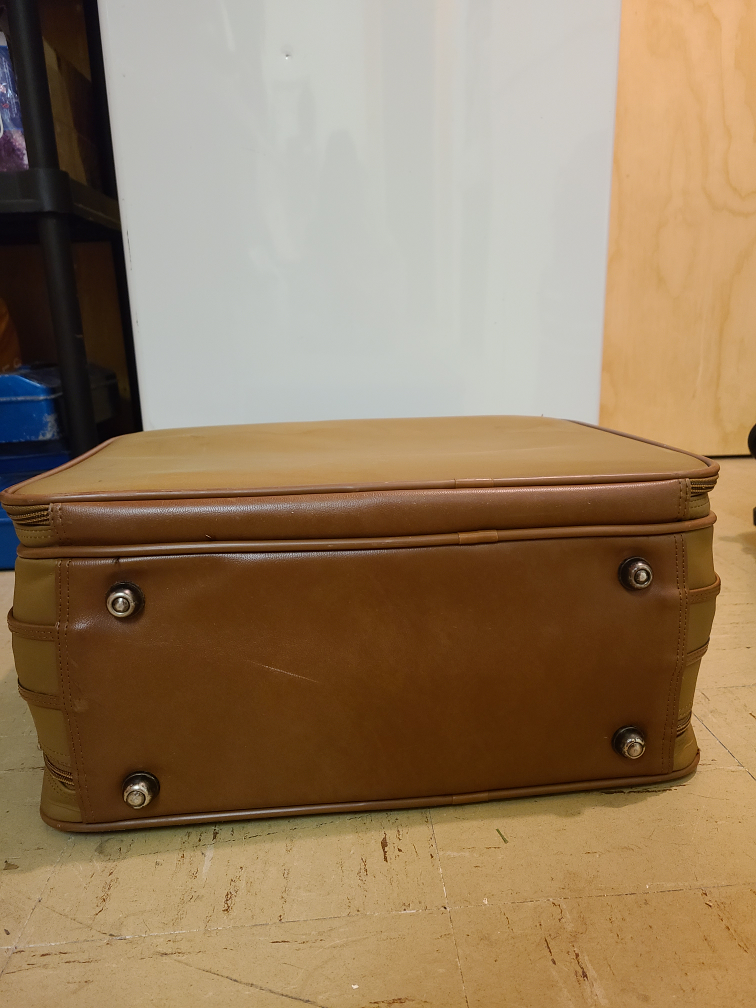 Vintage Ace Luggage Suitcase - photo 4