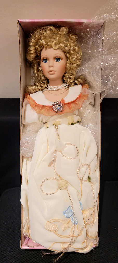 Porcelain Doll in Box - photo 4