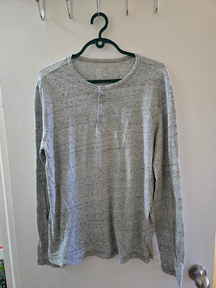H&M Grey Long Sleeve Shirt thumbnail