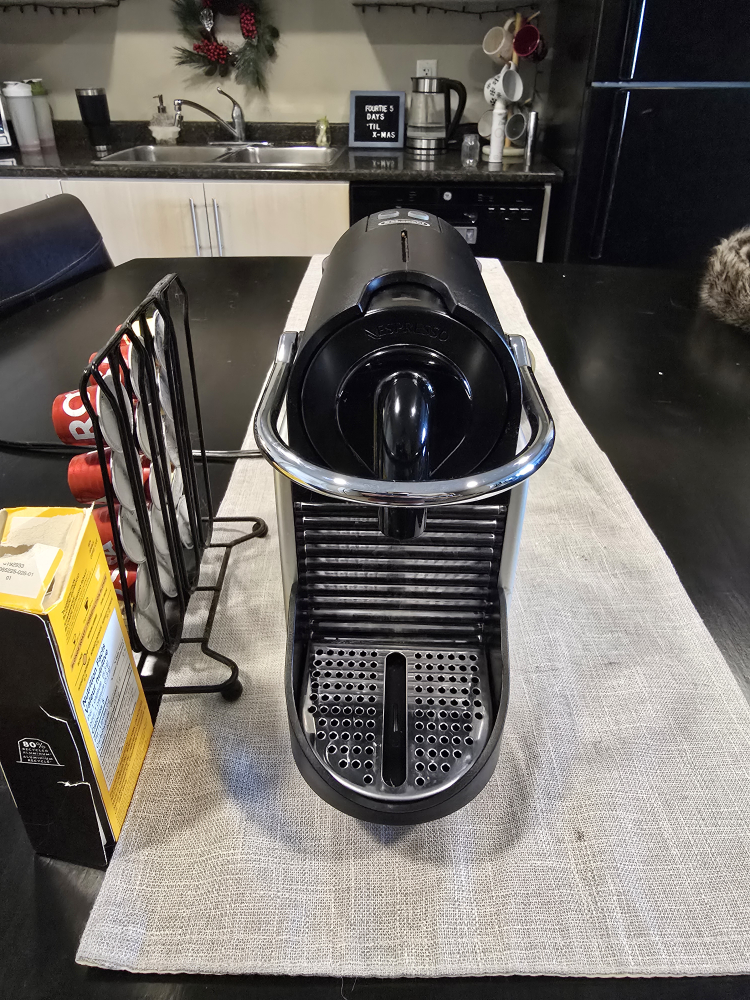 Nespresso espresso coffee maker - photo 2