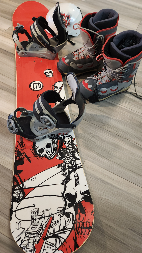 Complete Snowboard Setup - photo 2