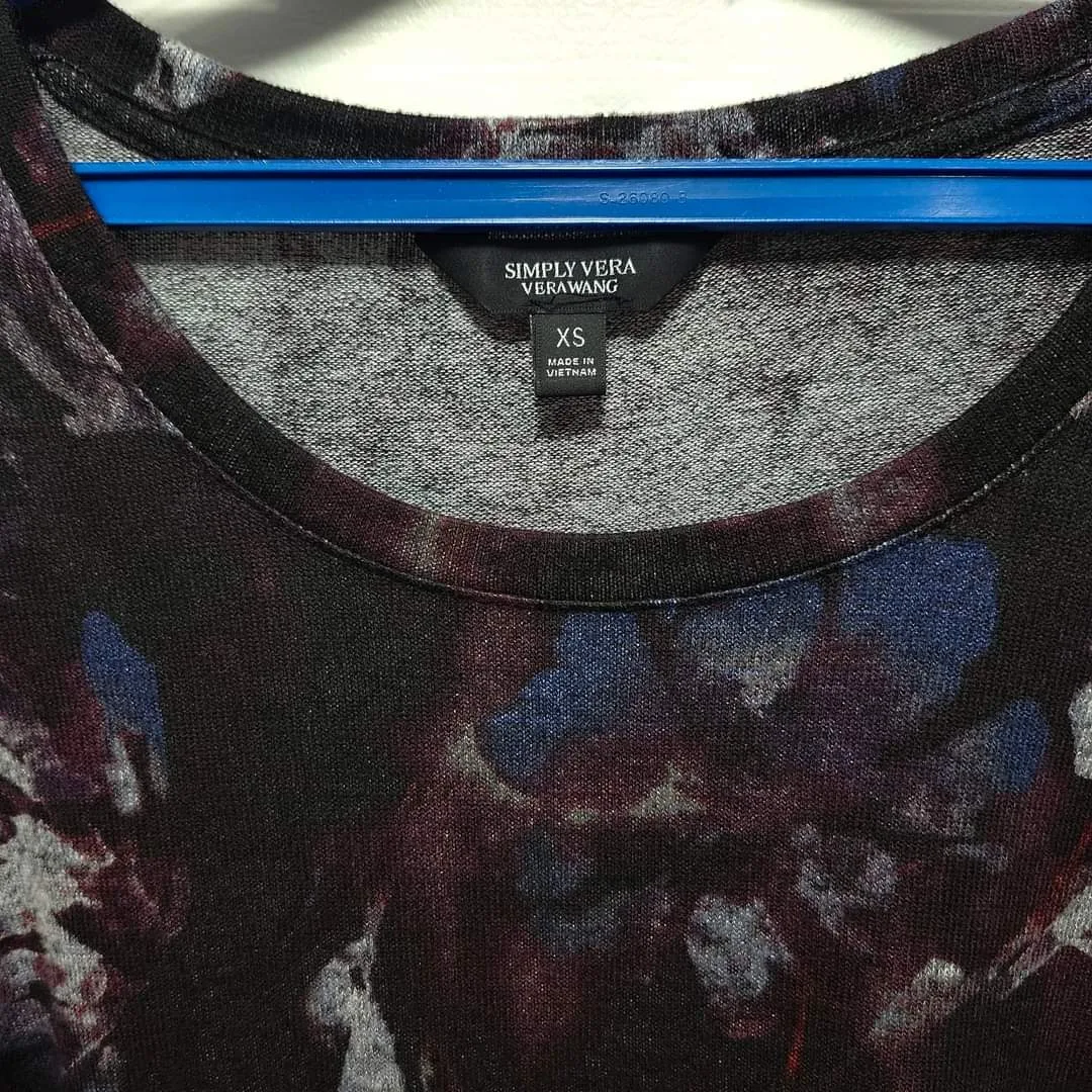 Two XS Brand New tops image indicator(4)