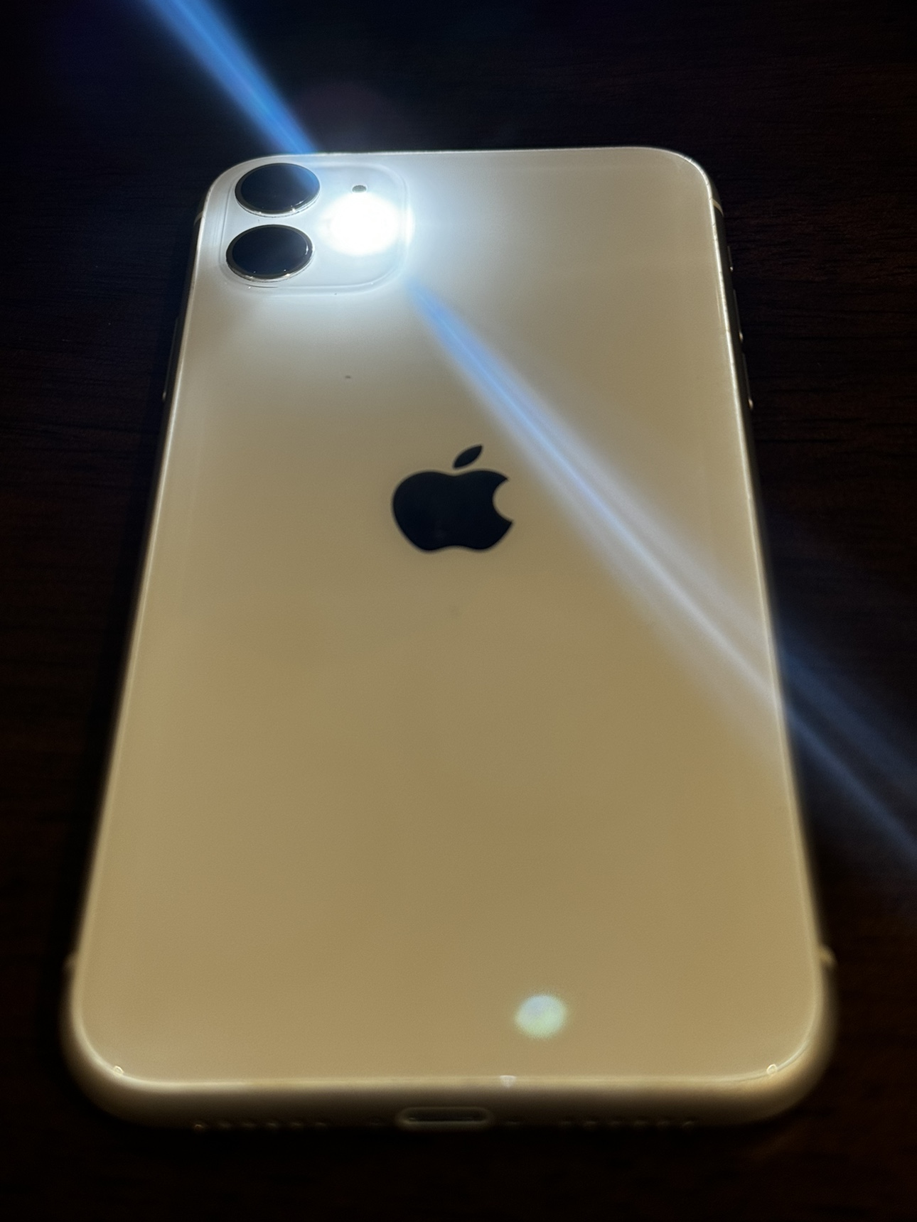 iPhone 11 - White - 128GB - photo 5