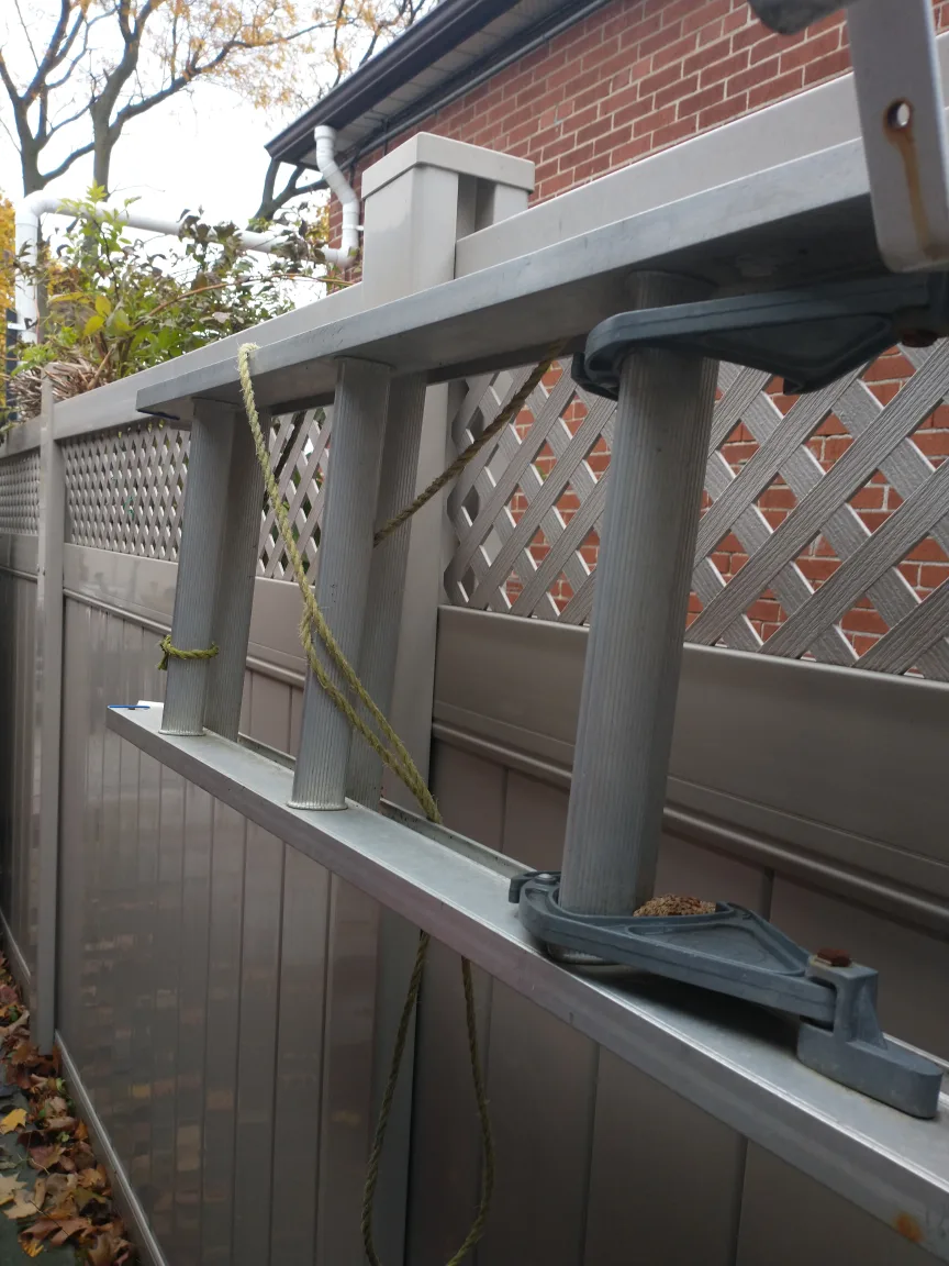 Featherlite 20 ft Extension Ladder image indicator(5)