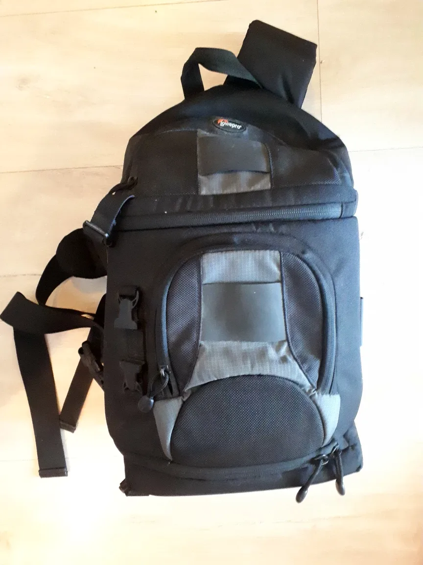 Nikon D60 Digital SLR Camera Kit with Lenses and Accessories image indicator(6)