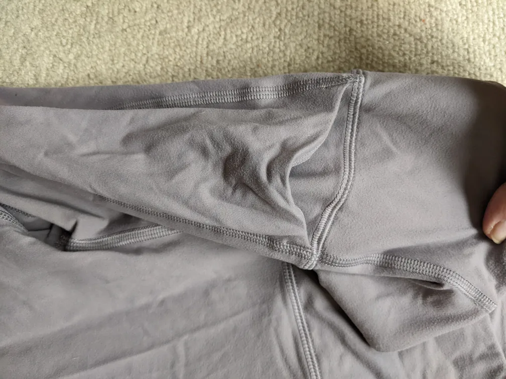 under Armour Fitted cropped workout Leggings image indicator(2)