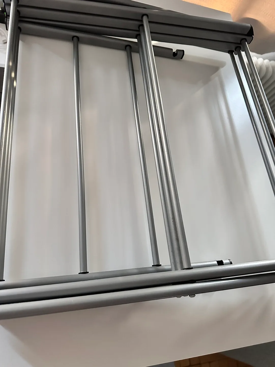 Foldable drying rack thumbnail
