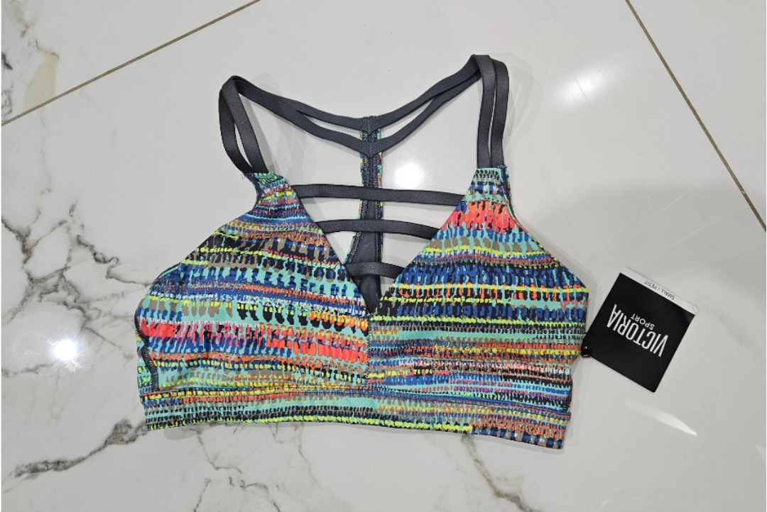 Victoria's Secret Sport Bra - photo 2