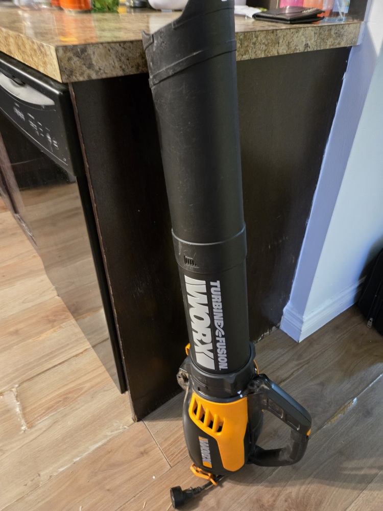 WORX Turbine Fusion Corded Leaf Blower - photo 3