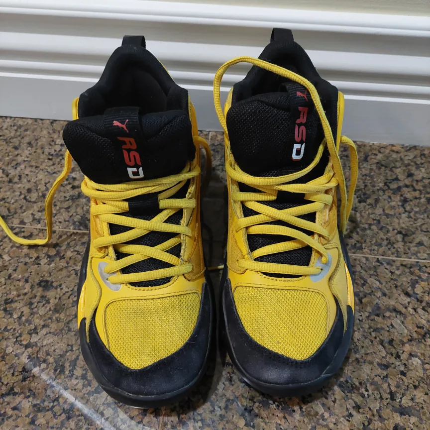 Puma DREAMER Boys Basketball Athletic Shoes Size 6 US image indicator(2)