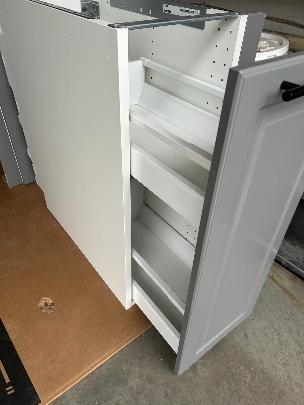 IKEA SEKTION Base Cabinet with Pull-Out Organizers image indicator(2)