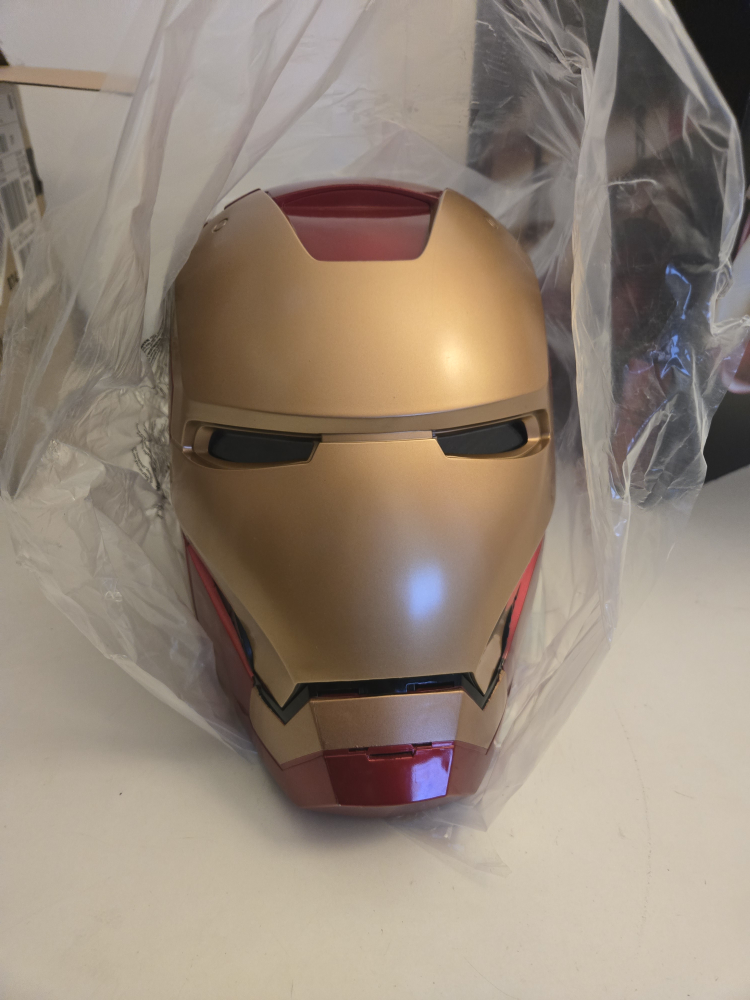 #ThriftyPicks Marvel Legends Series Iron Man Electronic Helmet - photo 3