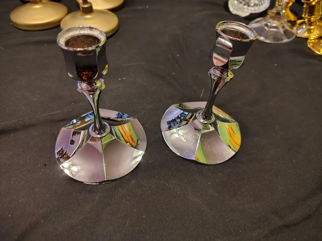 Set of 2 silver candle holders thumbnail