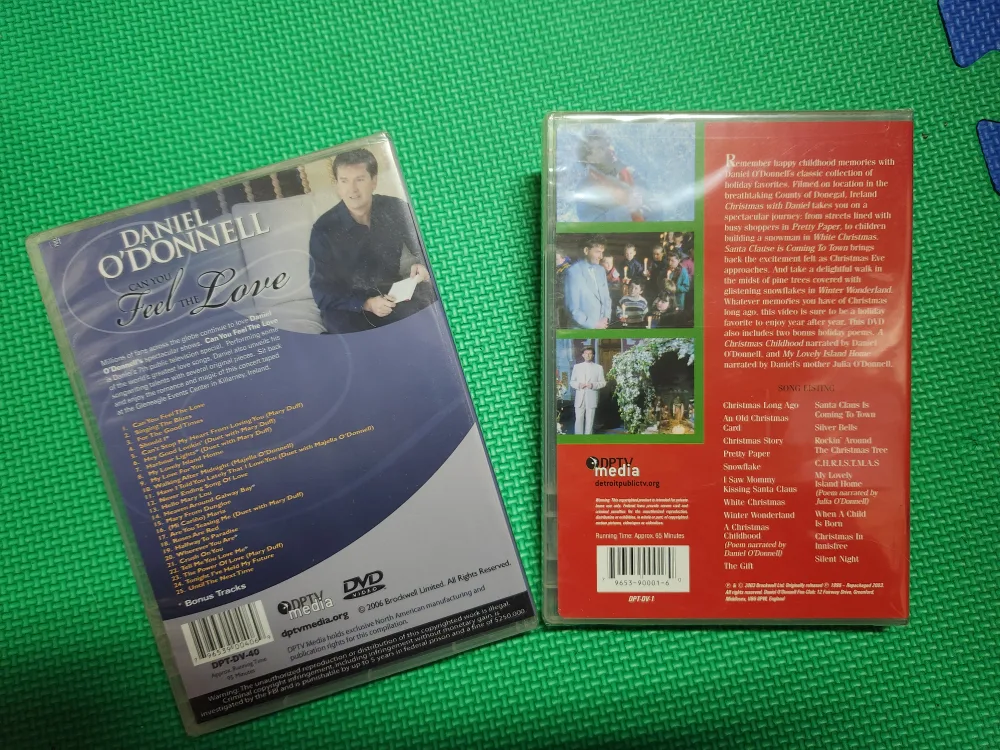 Daniel O'Donnell - Can You Feel the Love & Christmas DVDs image indicator(2)