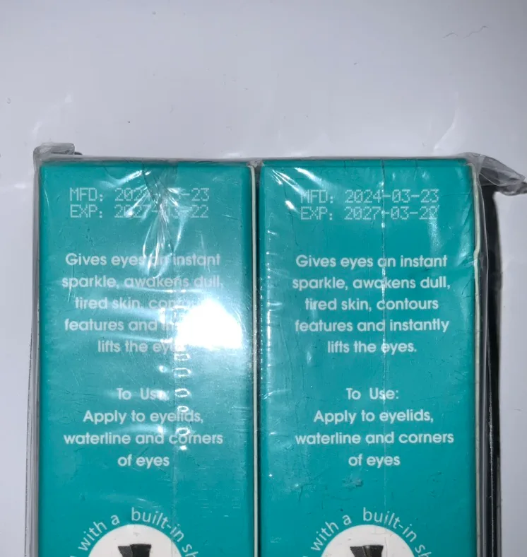 Set of 2 Eye Brightener Highlighting Sticks image indicator(2)