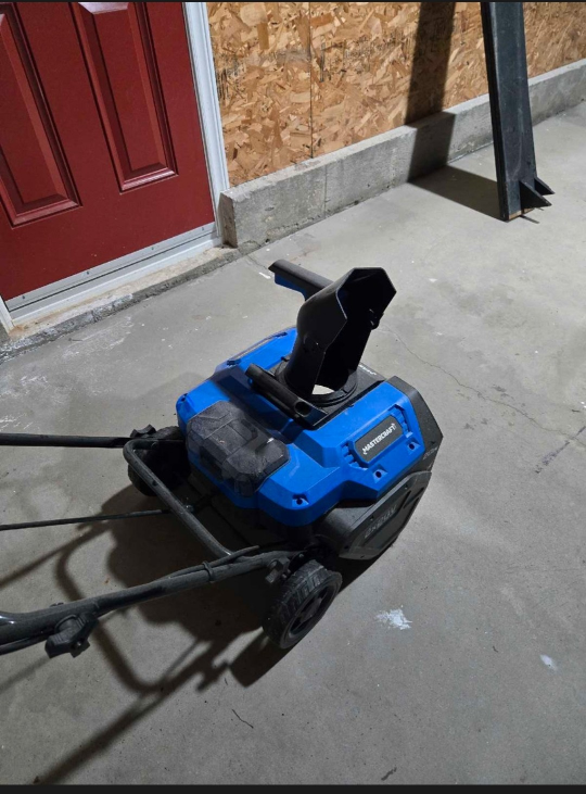 Mastercraft Cordless Snow Blower - photo 2