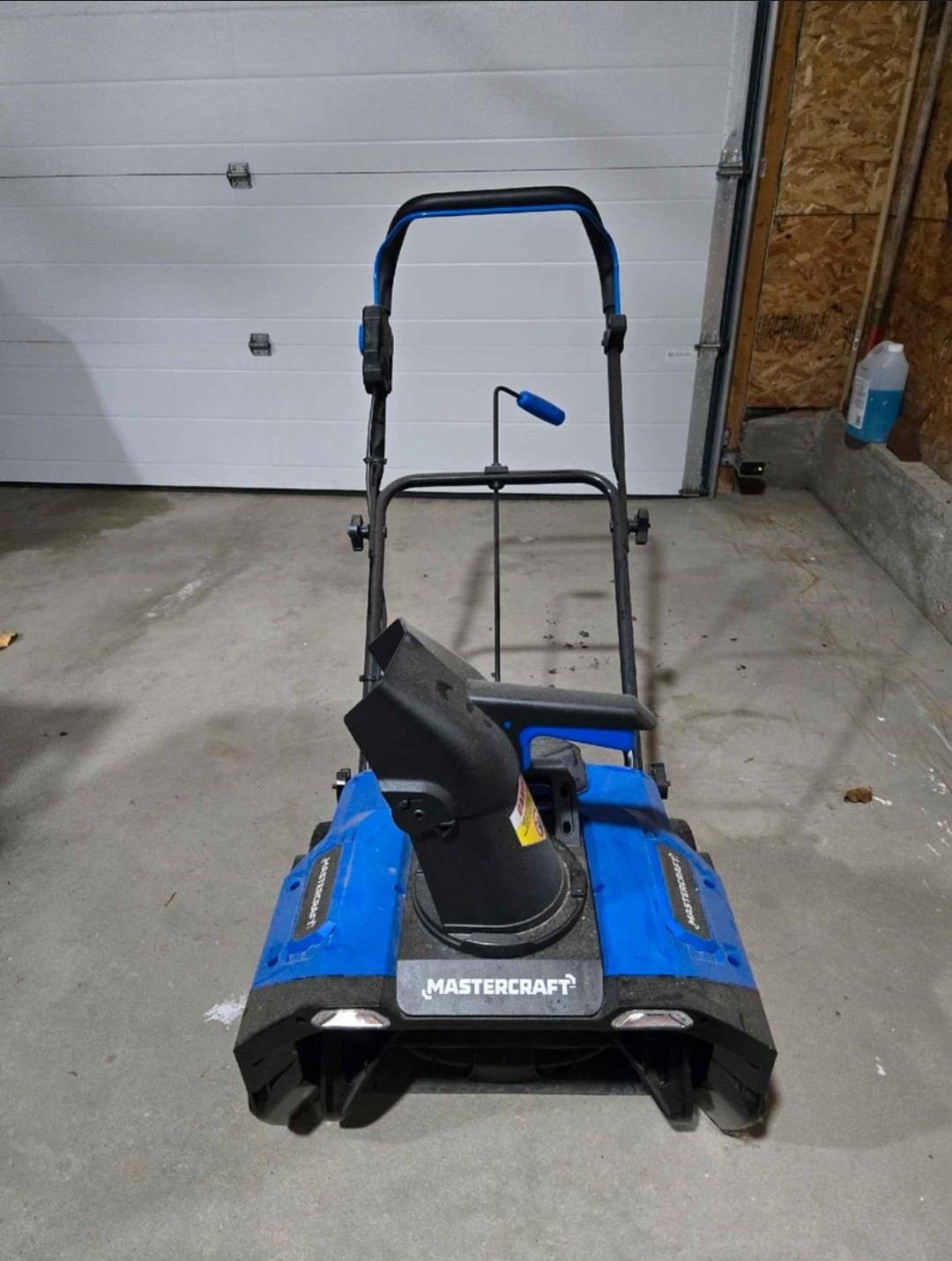 Mastercraft Cordless Snow Blower - photo 3