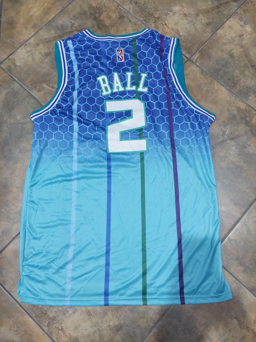 New Nike NBA Charlotte Hornets LaMelo Ball Jersey Size XXL image indicator(5)