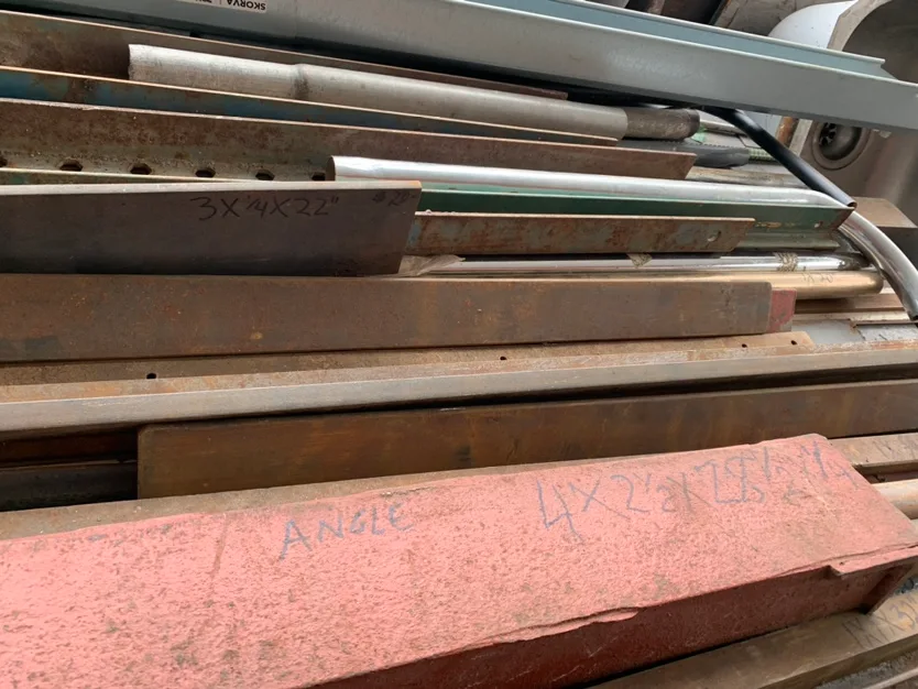 Assorted Metal pcs.at reasonable price! image indicator(4)