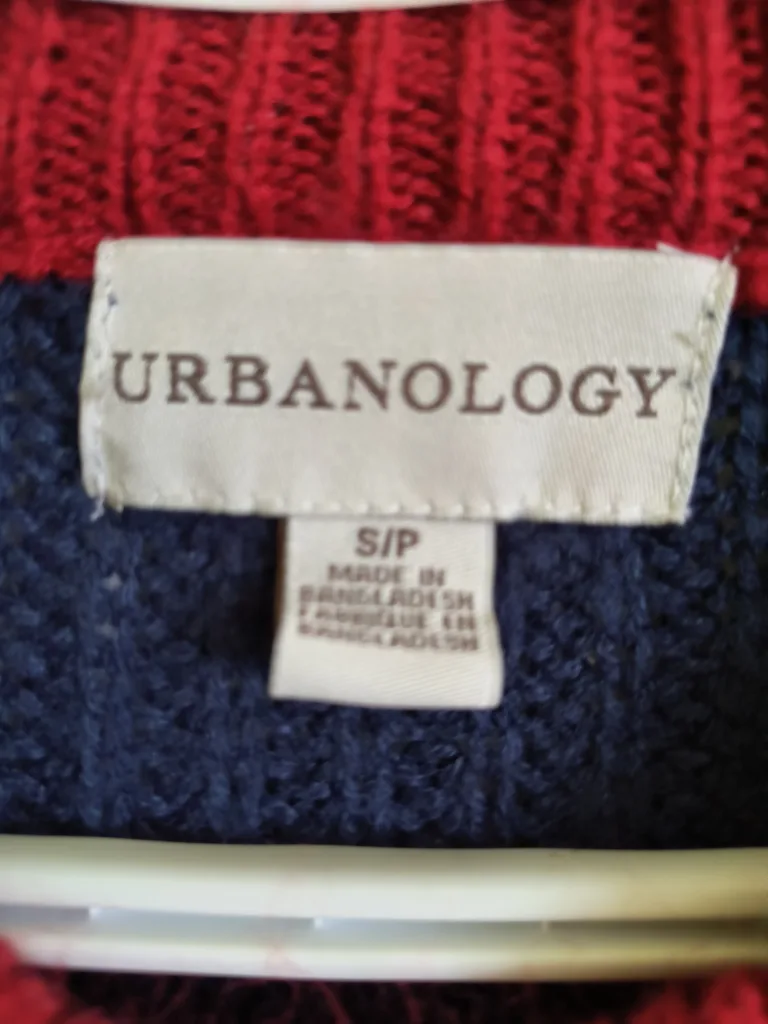 UrbanOlogy Red, White and Blue V-Neck Sweater image indicator(2)