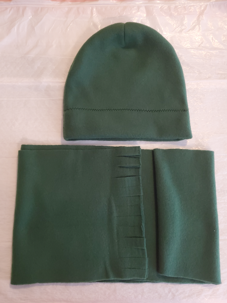 New Green Fleece Beanie/Scarf Set Hand Crafted Adult