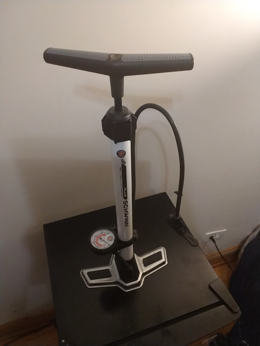 Schwinn Floor Pump