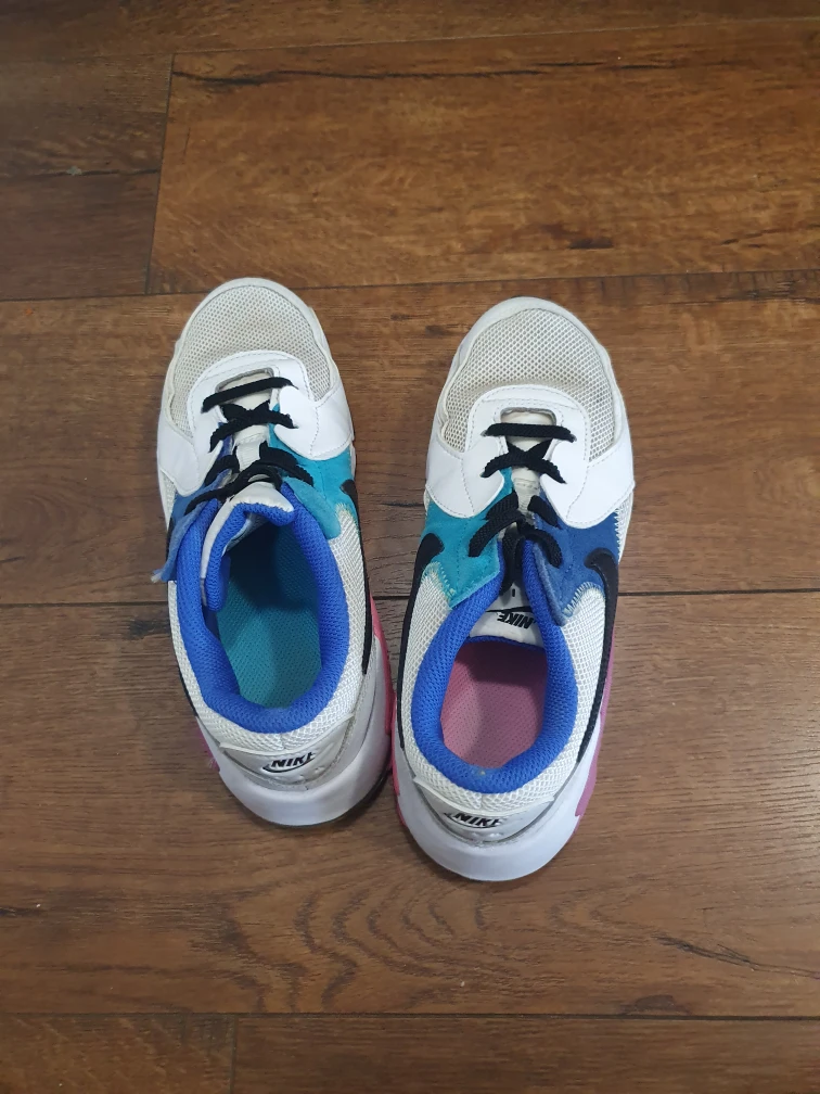 4 pairs of preloved shoes for girls size US 3 - photo 2