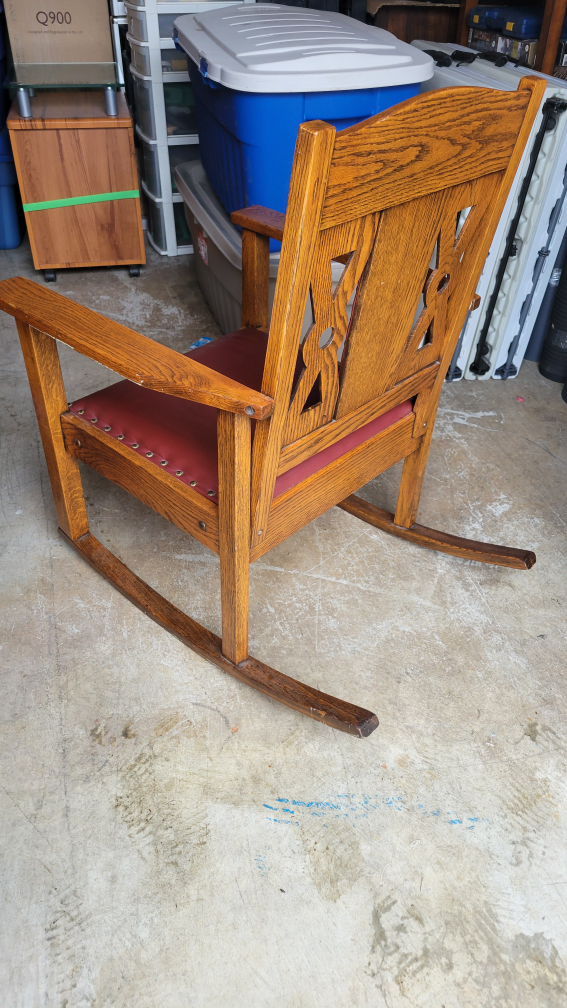 Antique Rocking Chair - photo 3